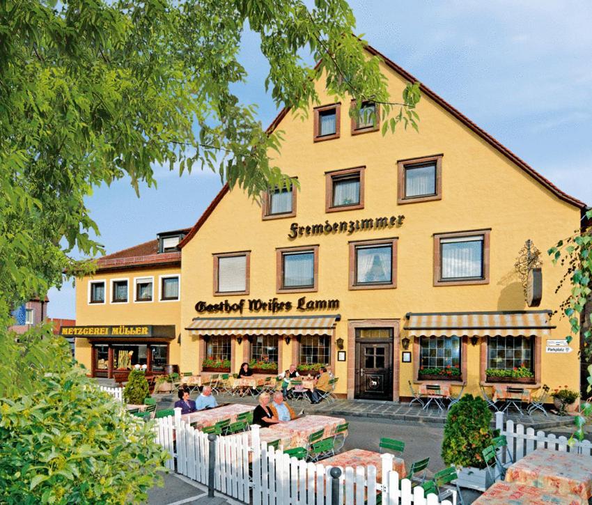 Gasthof Weisses Lamm Nürnberg Eksteriør bilde
